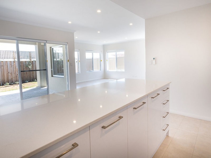 25a Anzac Rd, Leederville WA 6007