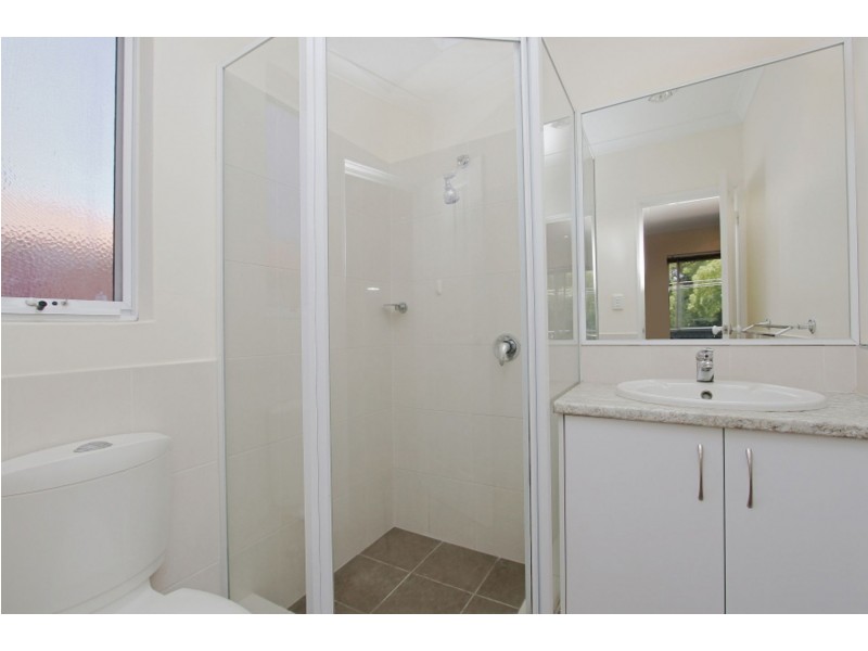 2/8-10 Salford St, Victoria Park WA 6100