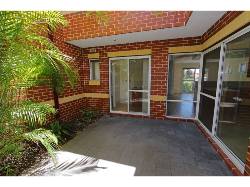 2/8-10 Salford St, Victoria Park WA 6100