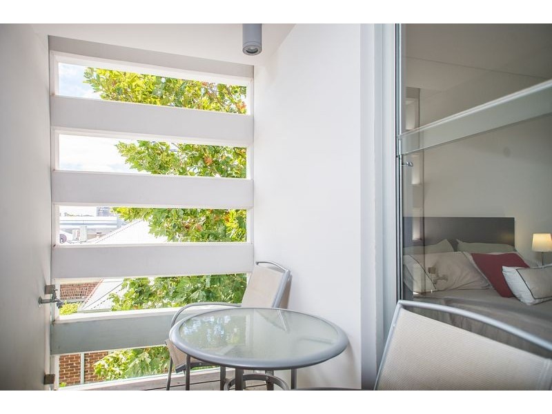 9/32 Henry St, Fremantle WA 6160