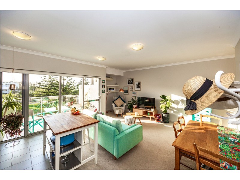 30/30 Heirisson Way, North Coogee WA 6163