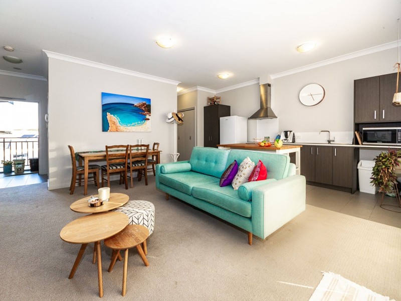 30/30 Heirisson Way, North Coogee WA 6163