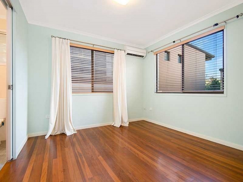 56 Kalinga St, Clayfield QLD 4011