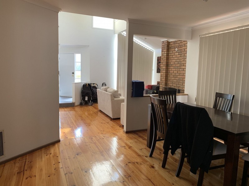 15 Evonne Ct, Endeavour Hills VIC 3802