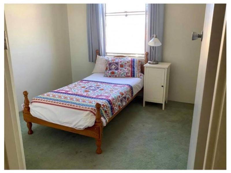 52/16 Leeder St, Glendalough WA 6016