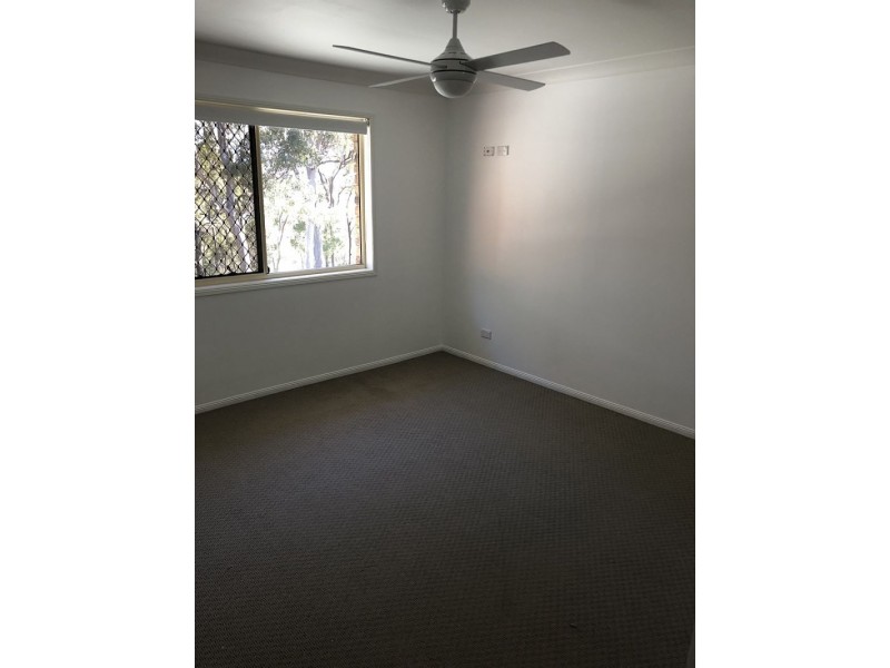 42 Melaleuca Cres, Rothwell QLD 4022