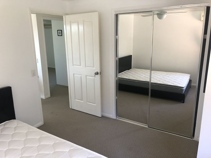 42 Melaleuca Cres, Rothwell QLD 4022