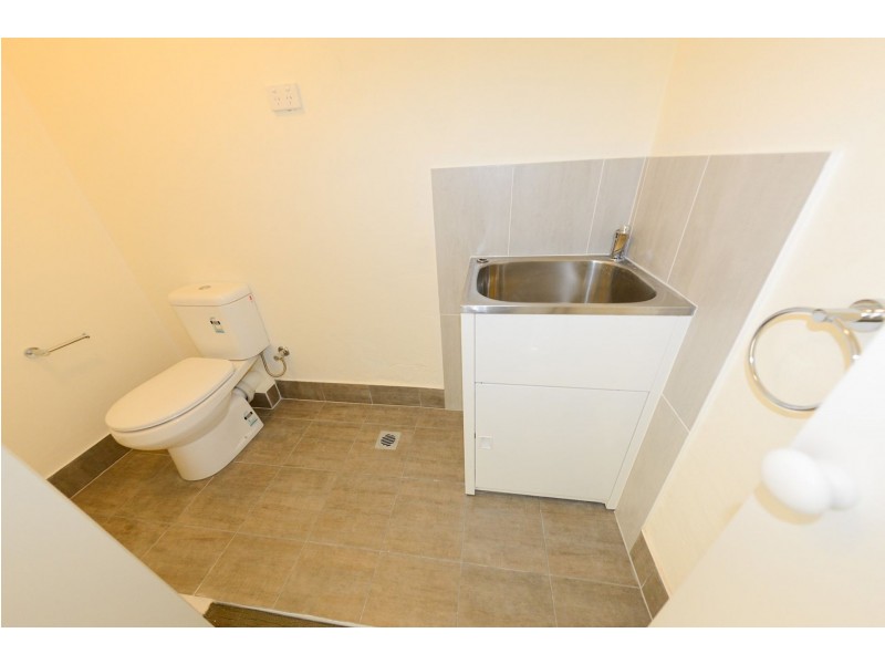 9/6 Heron Cl, Watanobbi NSW 2259