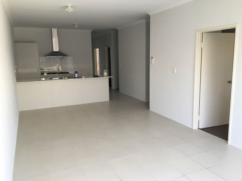 10 Lutea Lane, Jindalee WA 6036