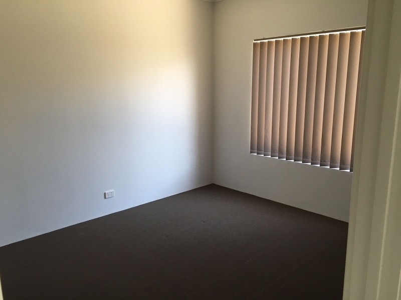 10 Lutea Lane, Jindalee WA 6036