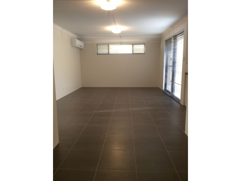 53B Paris Rd, Australind WA 6233