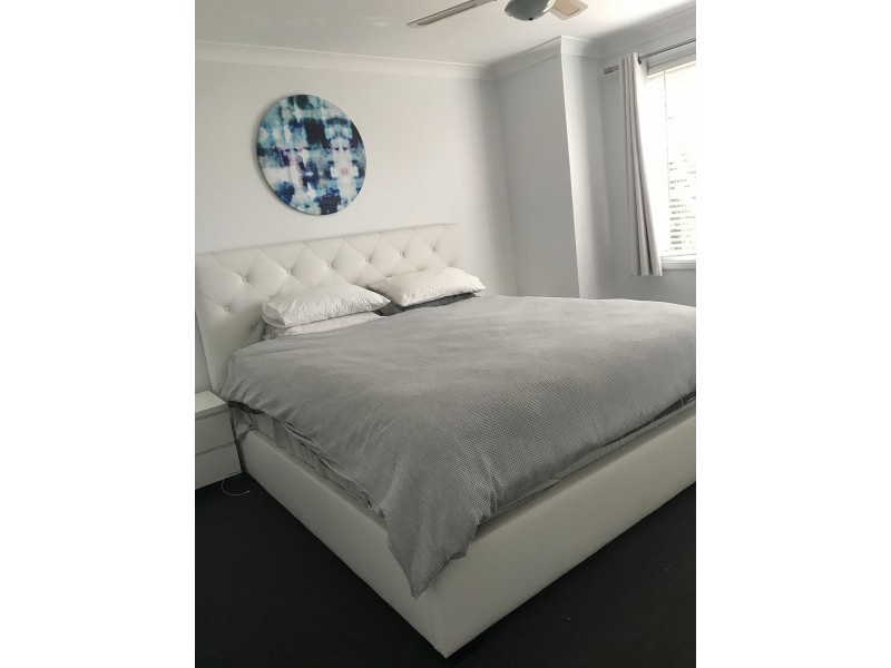 2 Bowness Ct, Kellyville NSW 2155