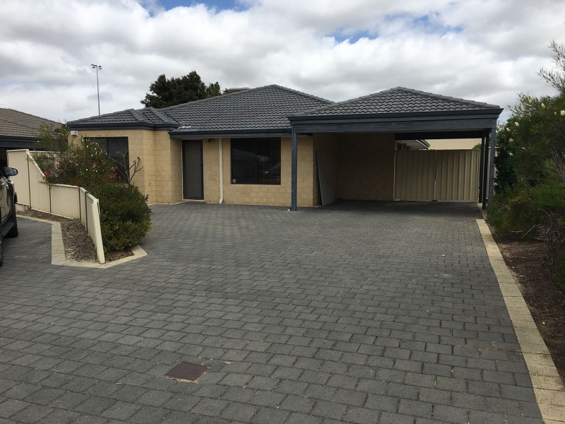 26 Boogalla Ct, South Lake WA 6164