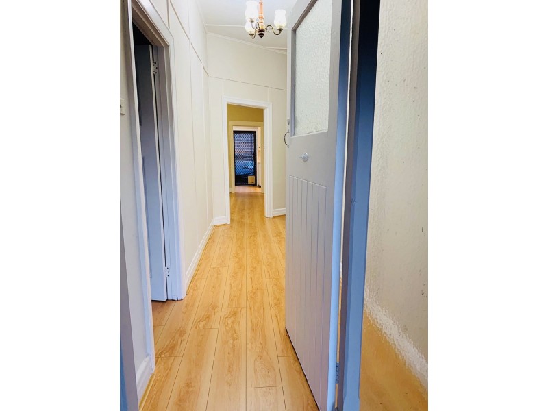 1102 Main Rd, Eltham VIC 3095