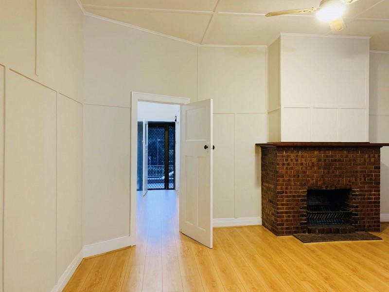 1102 Main Rd, Eltham VIC 3095