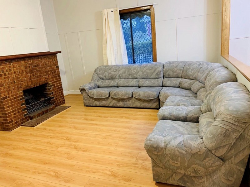 1102 Main Rd, Eltham VIC 3095