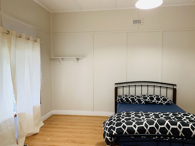 1102 Main Rd, Eltham VIC 3095