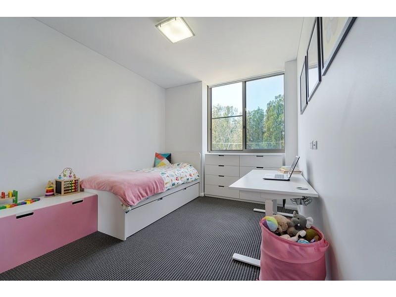 120/3 Mallard Lane, Warriewood NSW 2102