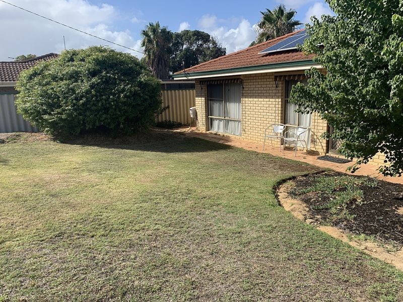 3 Fairlawn Gdns, Heathridge WA 6027