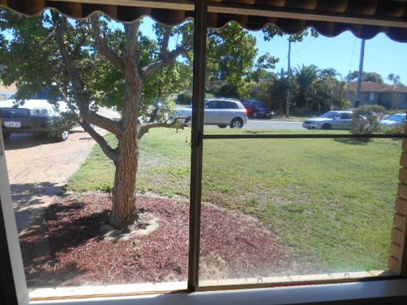 3 Fairlawn Gdns, Heathridge WA 6027