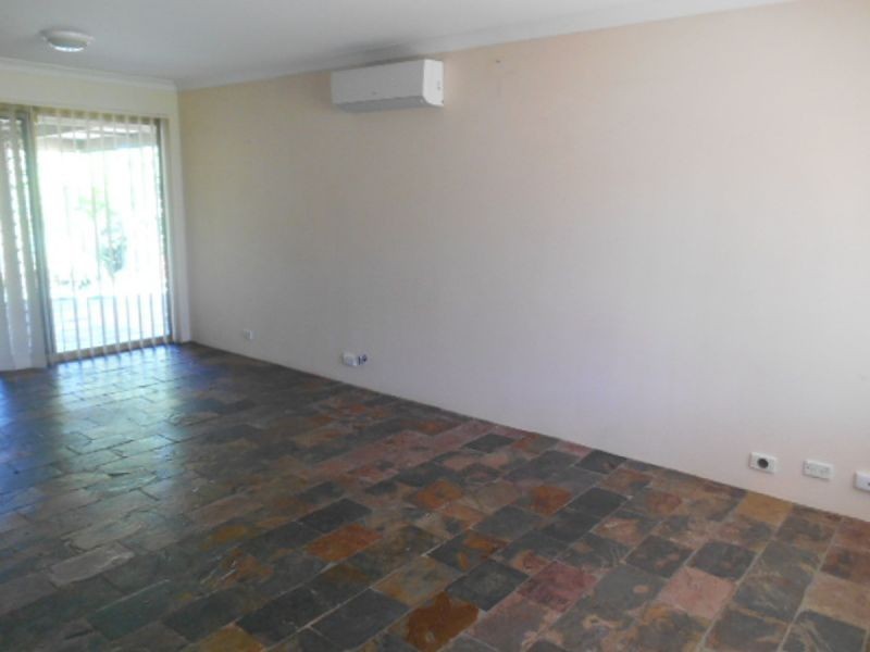 3 Fairlawn Gdns, Heathridge WA 6027