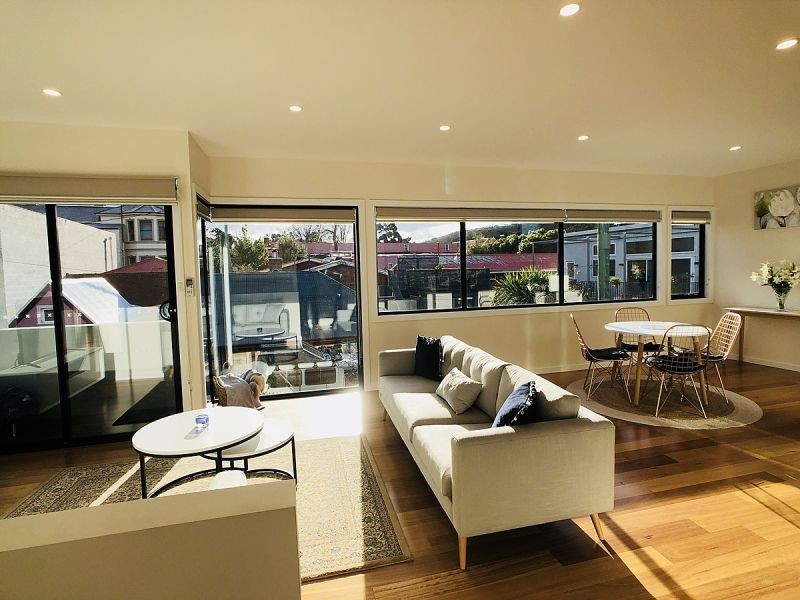 2/207A Campbell St, North Hobart TAS 7000