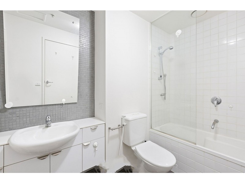 1115/610 St Kilda Rd, Melbourne VIC 3004