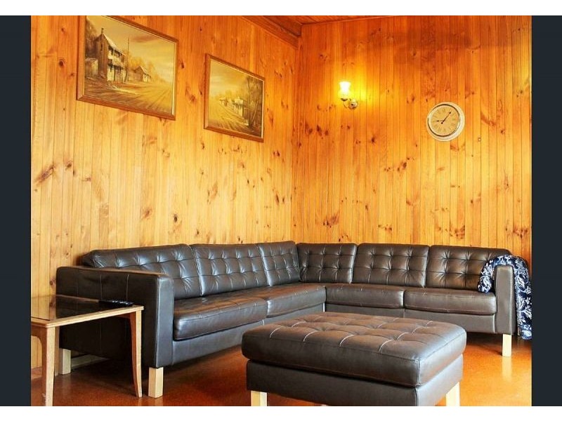 7 Lagoon St, Caboolture QLD 4510