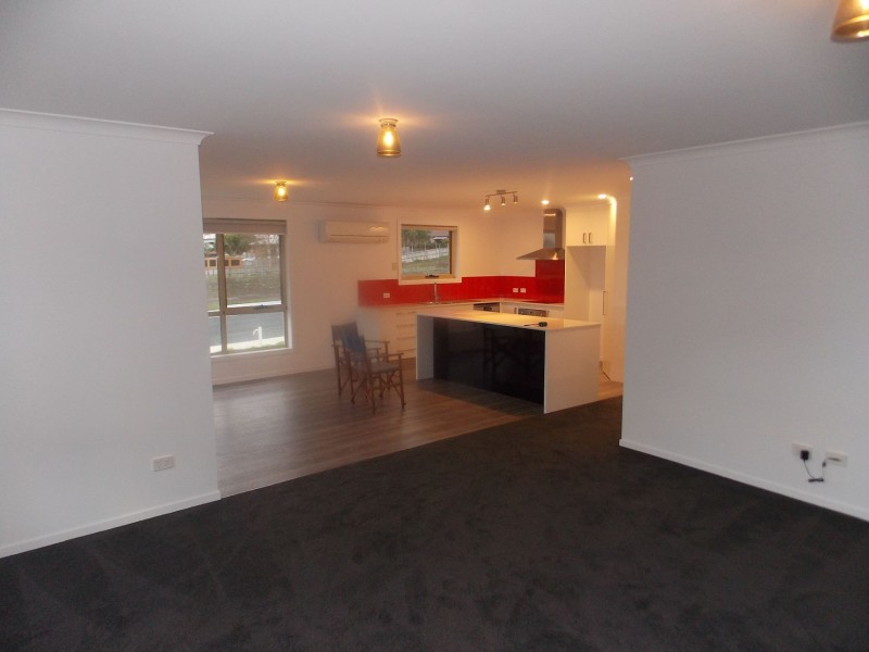 2/30 Dana Dr, Devonport TAS 7310