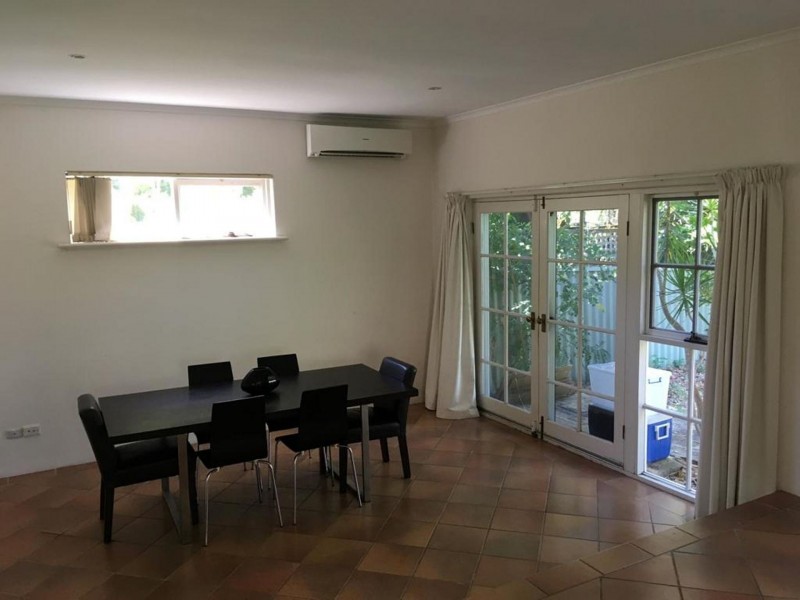 74 Meriwa St, Nedlands WA 6009