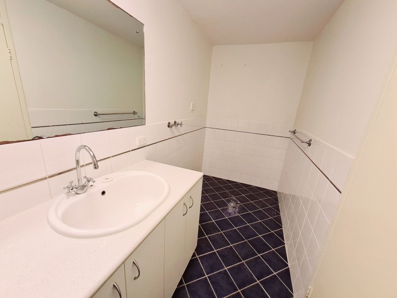 1/12 Wall St, Maylands WA 6051