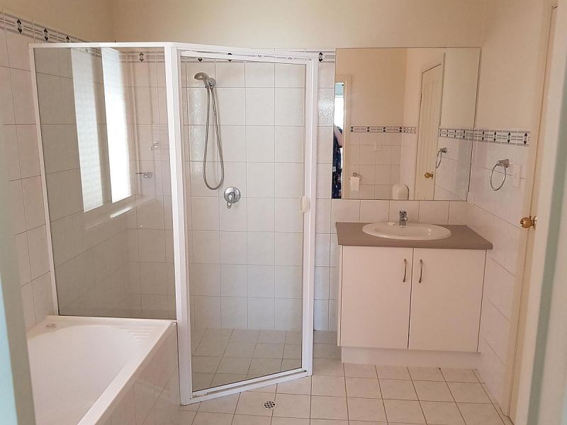 1 Reynold St, Morphett Vale SA 5162