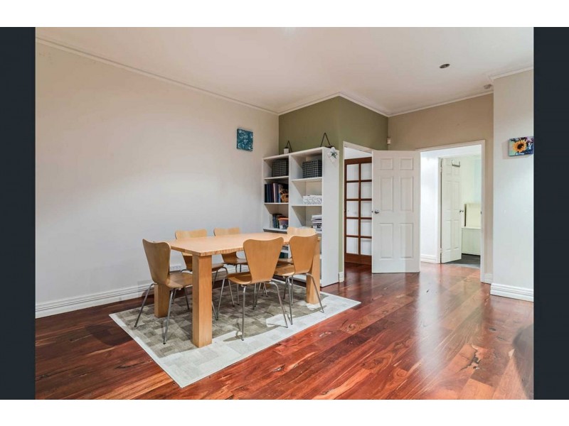 62 Morfontaine Pde, Port Kennedy WA 6172