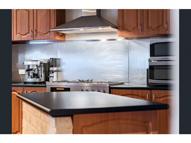 62 Morfontaine Pde, Port Kennedy WA 6172