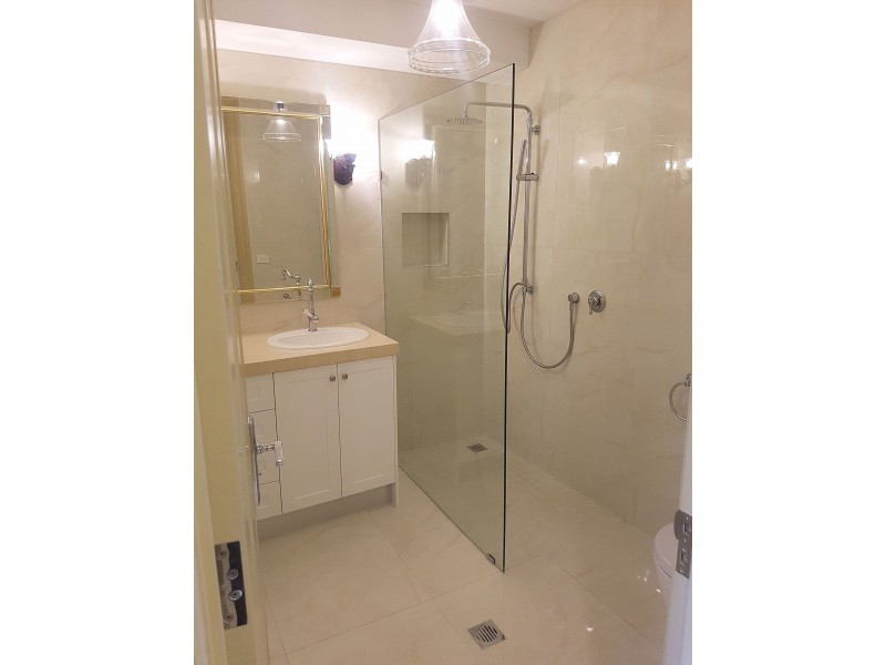 1/293 Buckley St, Essendon VIC 3040