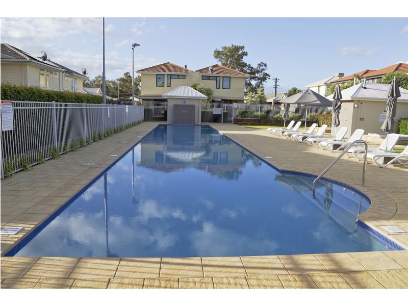 Unit 72/45 Elvire St, Viveash WA 6056