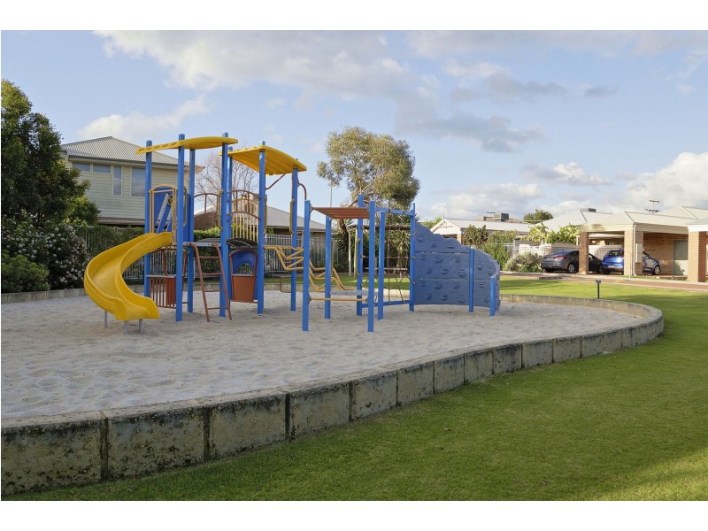 Unit 72/45 Elvire St, Viveash WA 6056