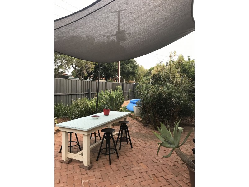 19 Bakewell Rd, Evandale SA 5069