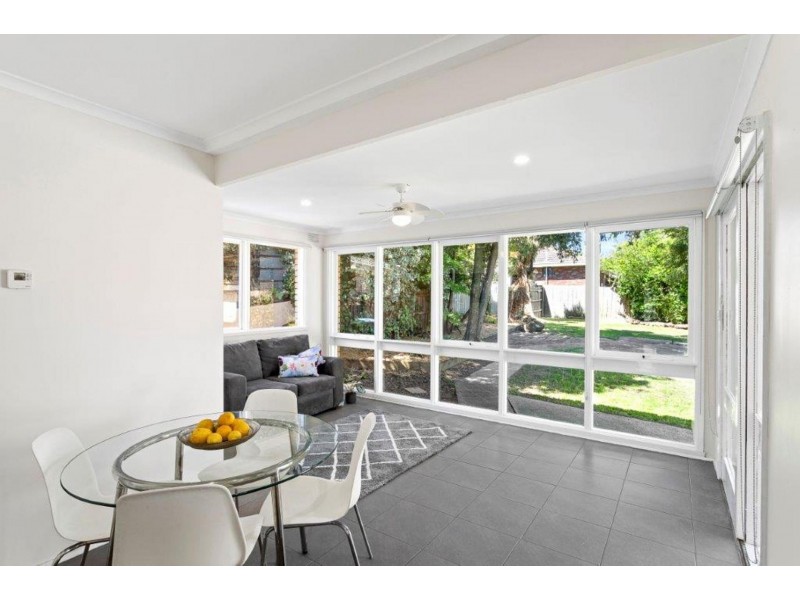 12 Mcmahons Rd, Ferntree Gully VIC 3156