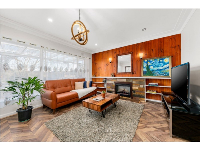 9 Cypress Ave, Burwood VIC 3125