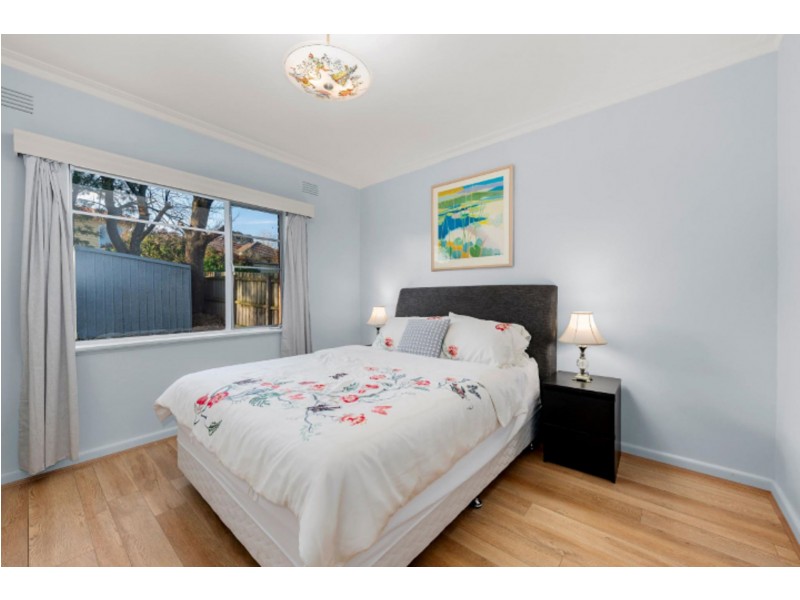 9 Cypress Ave, Burwood VIC 3125