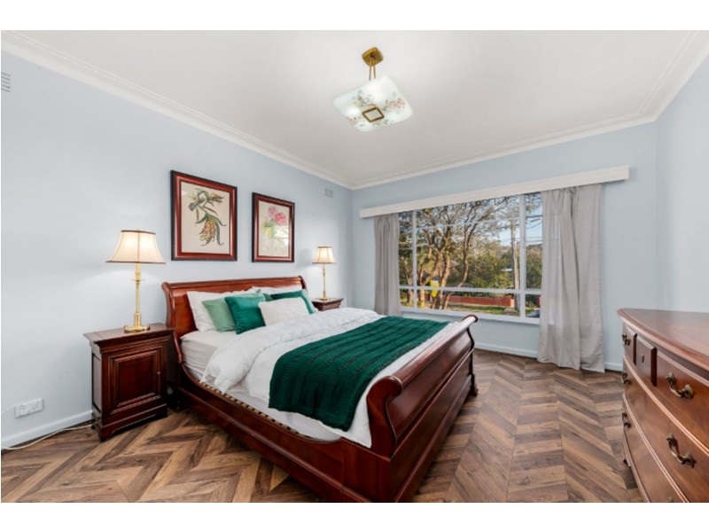 9 Cypress Ave, Burwood VIC 3125