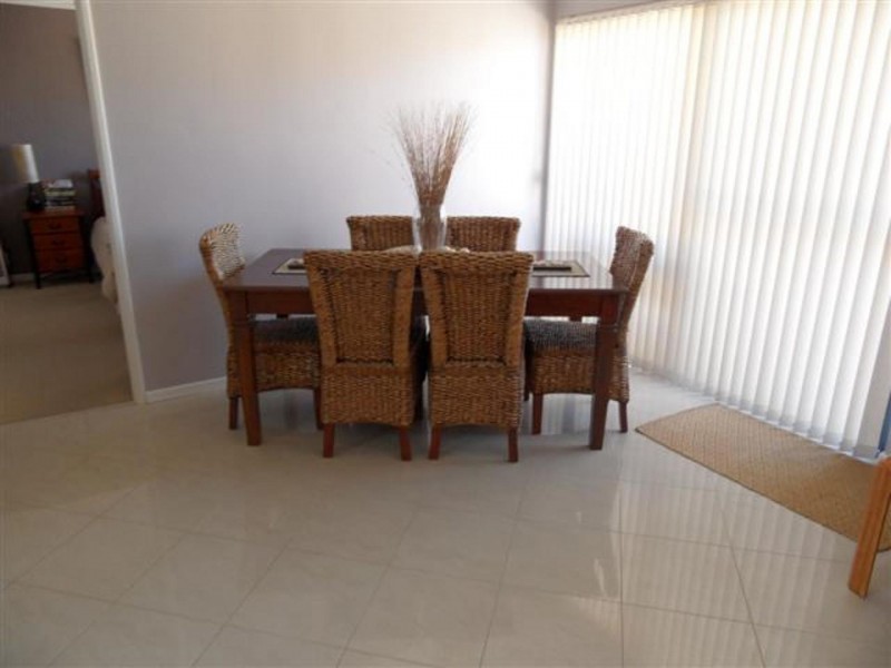 33 Toulon Cir, Mindarie WA 6030