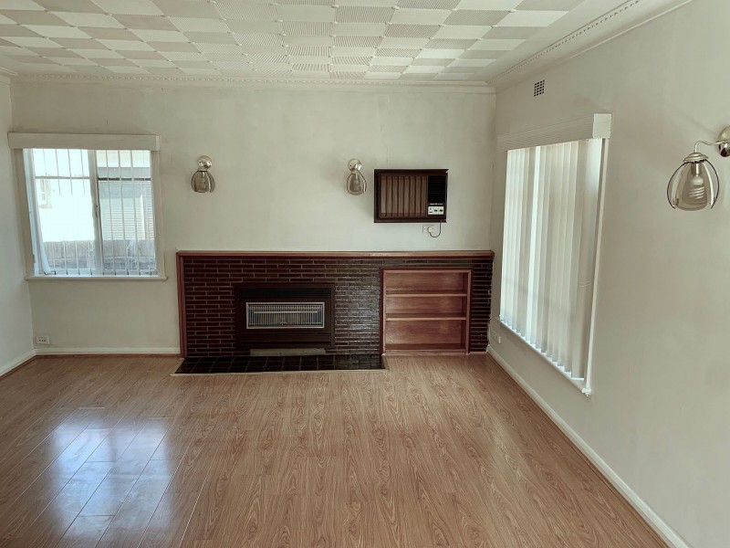 27 Oxford St, West Footscray VIC 3012