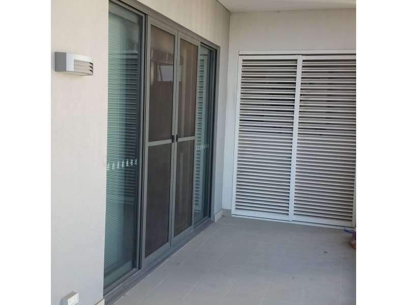 92/16 Midgegooroo Ave, Cockburn Central WA 6164