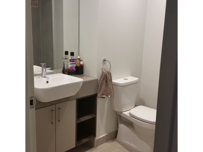 92/16 Midgegooroo Ave, Cockburn Central WA 6164