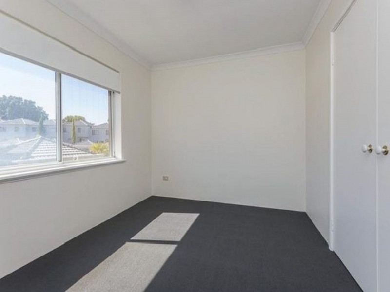 12/19 Fogerthorpe Cres, Maylands WA 6051