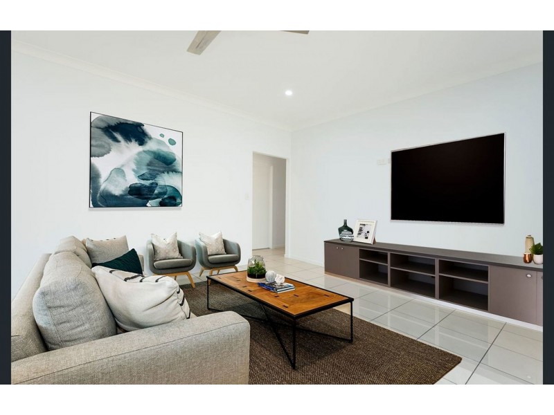 34 Nullarbor Cct, Forest Lake QLD 4078