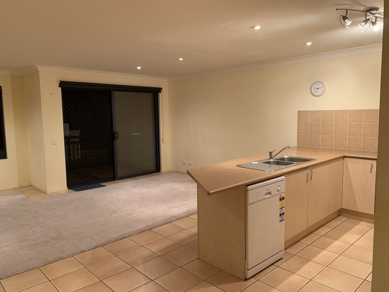 13/23 Peppertree Cct, Robina QLD 4226