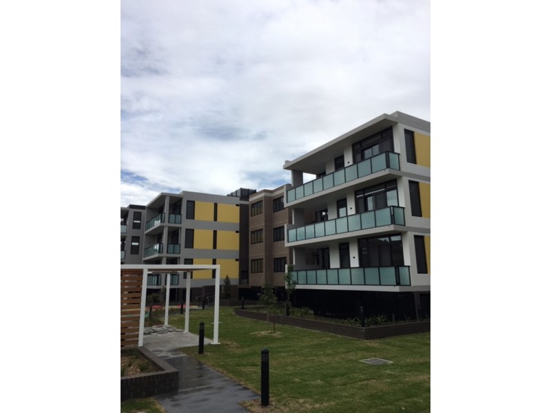 11 Centenary Rd, Merrylands NSW 2160